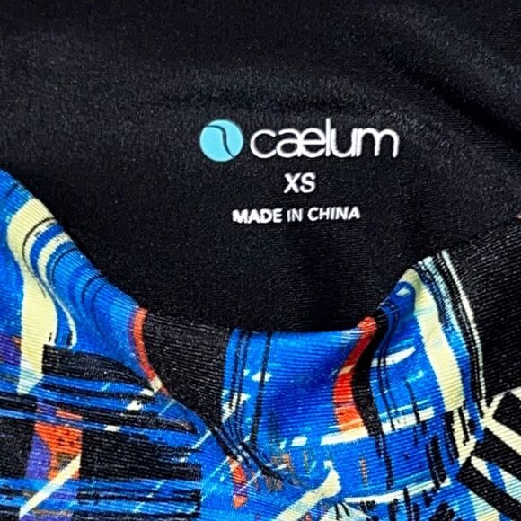 Caelum Blue Abstract Pattern Capri Workout Pants XS A1 - Picture 3 of 4